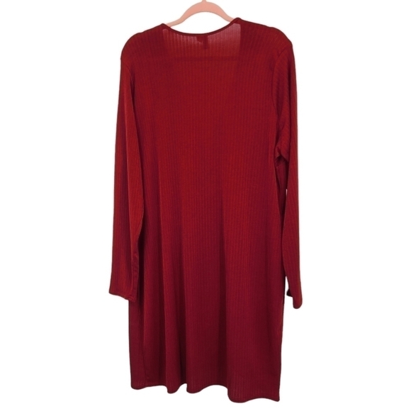 22 • ASOS Curve • Plunge Mini Long Sleeve Dress with Ruffle Detail - Picture 6 of 9